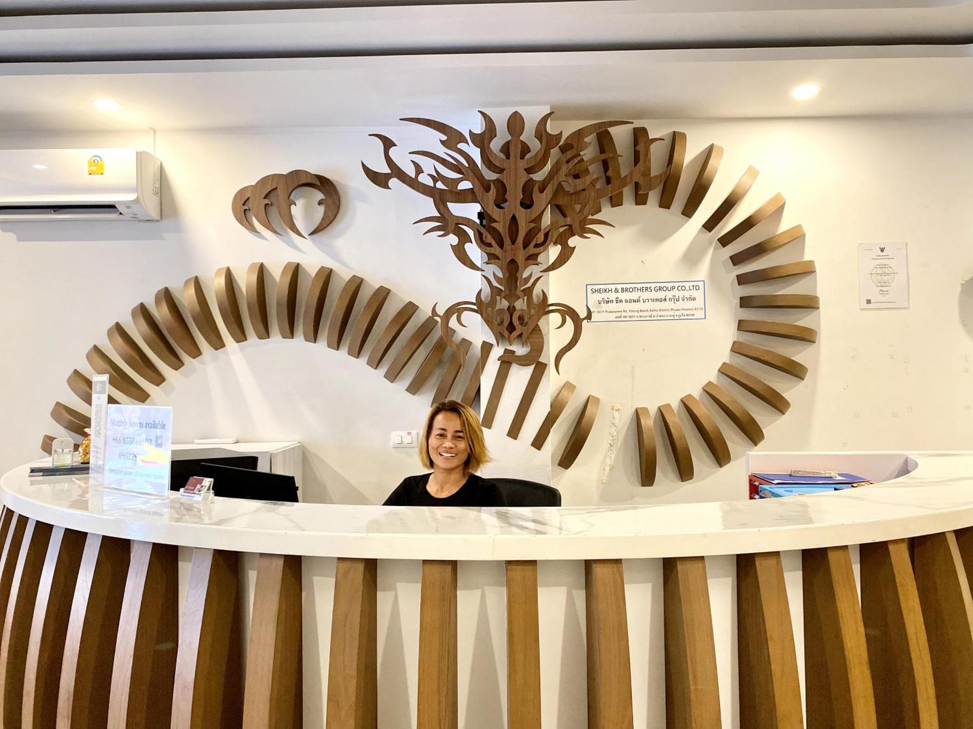 Sunray Beach Hotel Patong Exterior foto